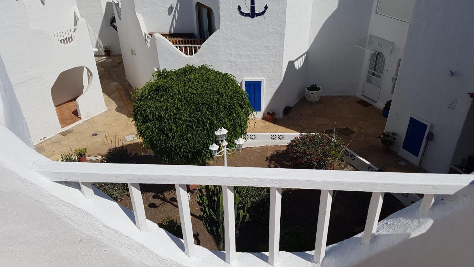Casas Blancas Tortugas Playa de las Americas (Tenerife)